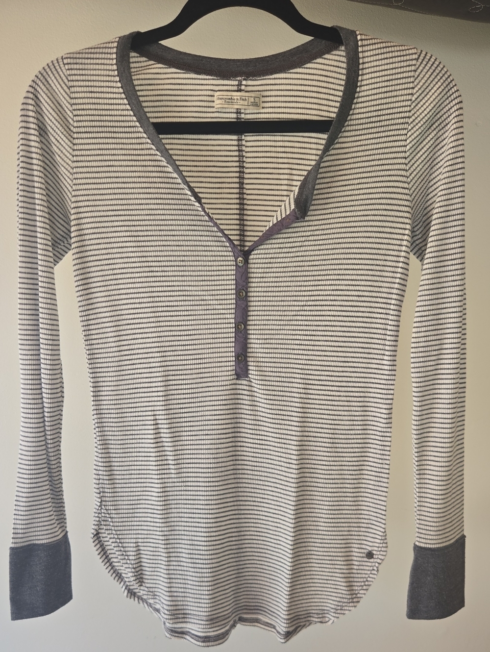 Abercrombie & Fitch White and Charcoal Striped Henley Long-Sleeve Top